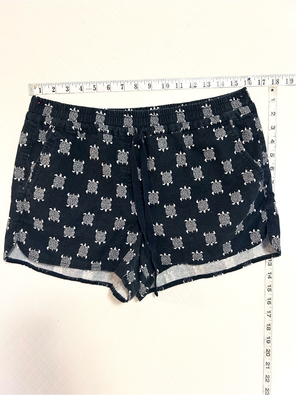 Linen Cotton Turtle Navy Blue Printed Lounge Shorts
